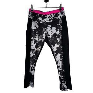 90 Degree Cropped Athletic Patterned Leggings